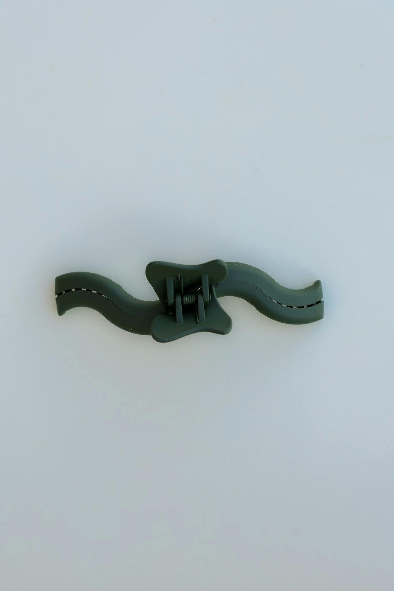 KAXI WAVY ORIGINAL HOLD EVERYTHING CLAW