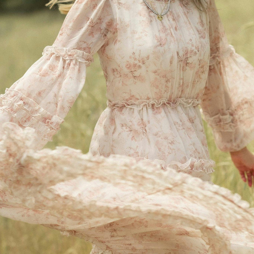 Geneva Dress in Banana Creme Aquarelle Fleur