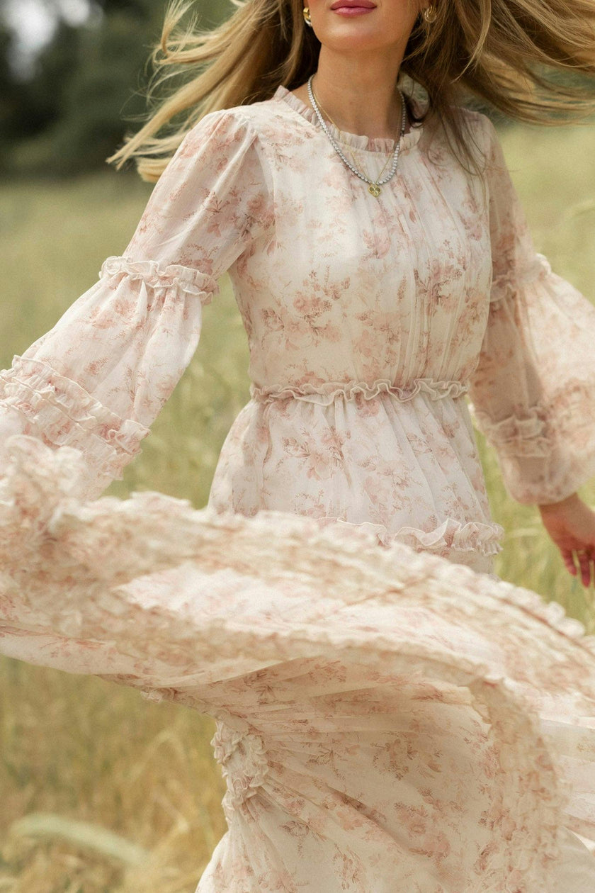 Geneva Dress in Banana Creme Aquarelle Fleur