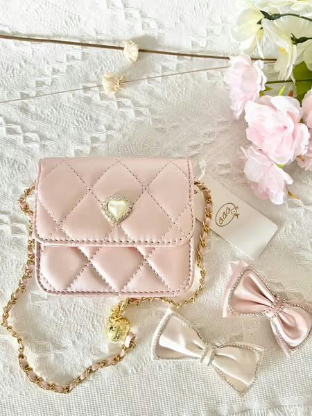Quilted Pink Purse with Diamond Heart Purse, Pink