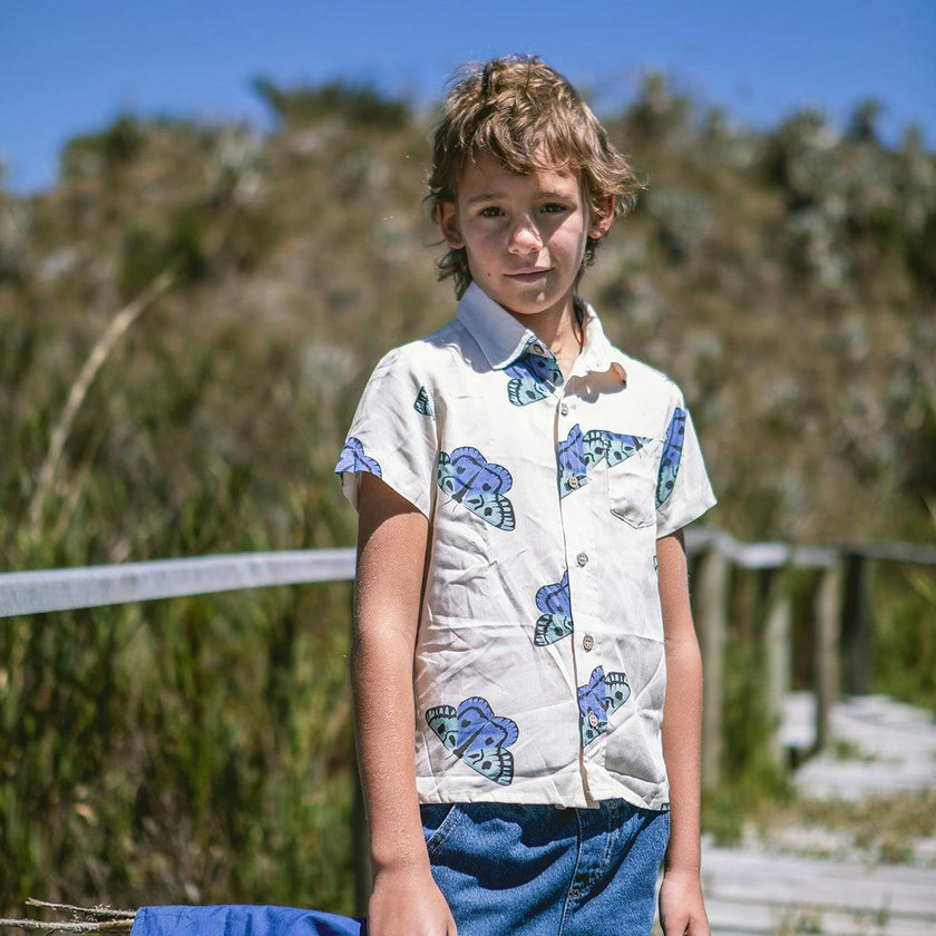 POLILLA AZUL - GUAYABERA