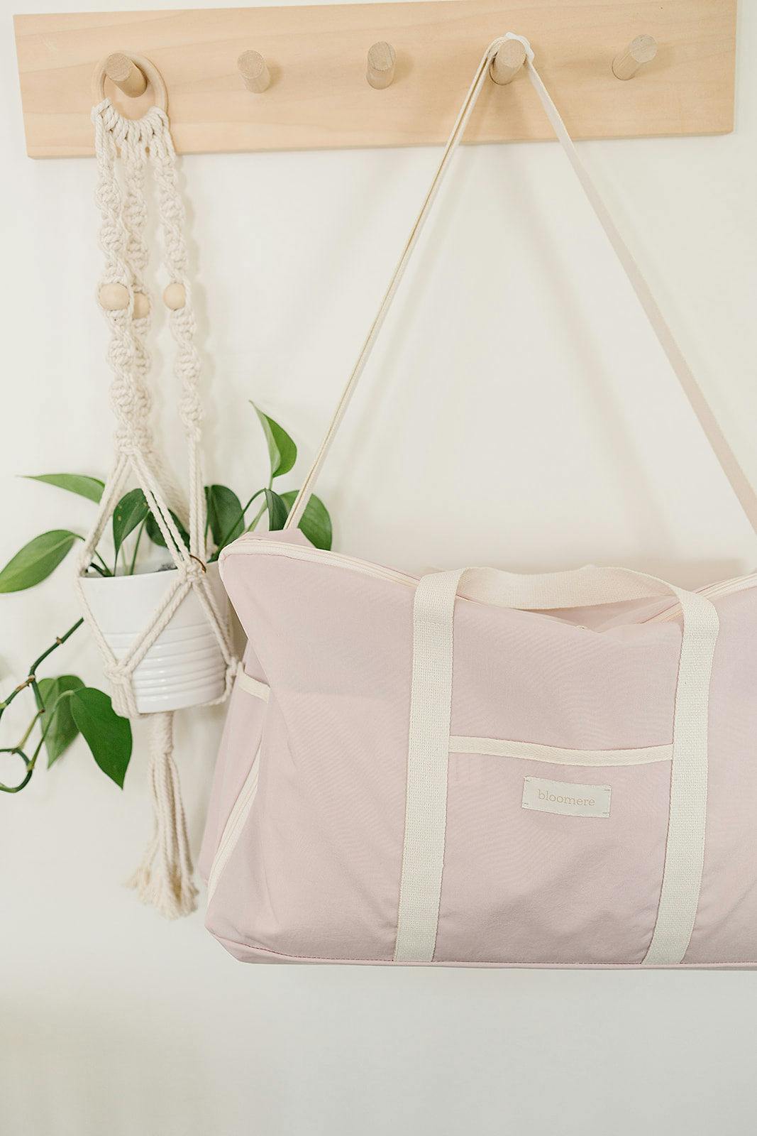 Portable Bedding Set Bags (Light Pink)