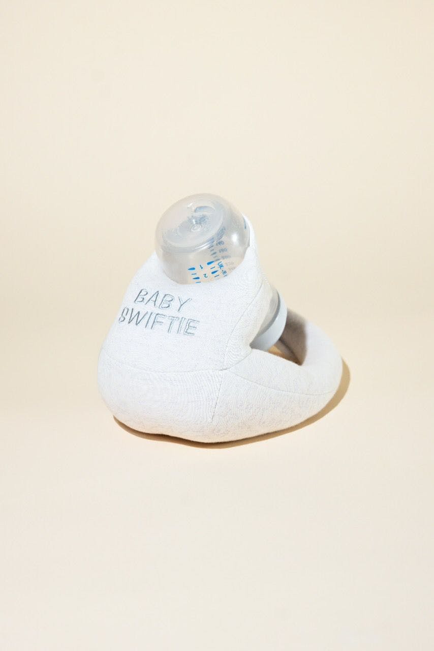 Baby Bottle Pillow Holder for Parents - 