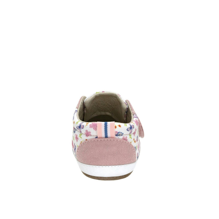 Rina First Kicks in Pink