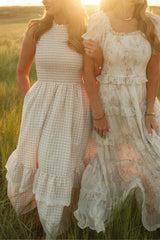 Presley Sleeveless Dress in Cream Gingham