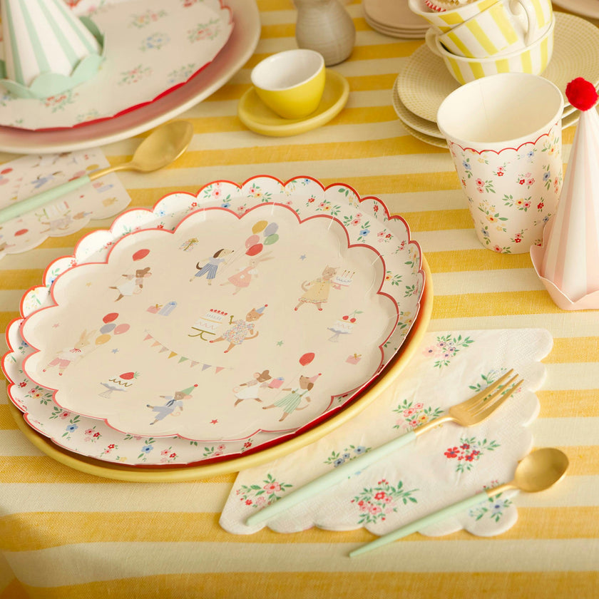 Ditsy Posy Scalloped Large Napkins