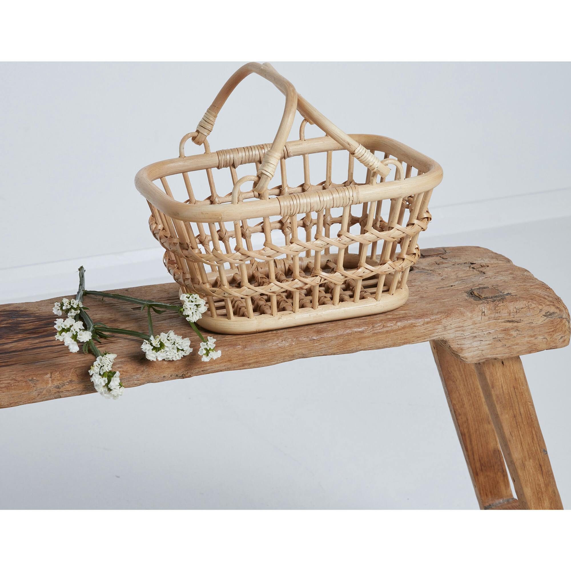Rattan Tarry Basket