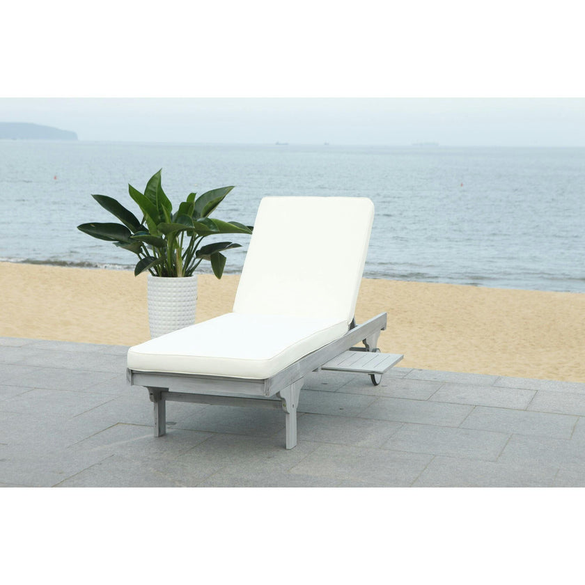 Newport Lounge Chair