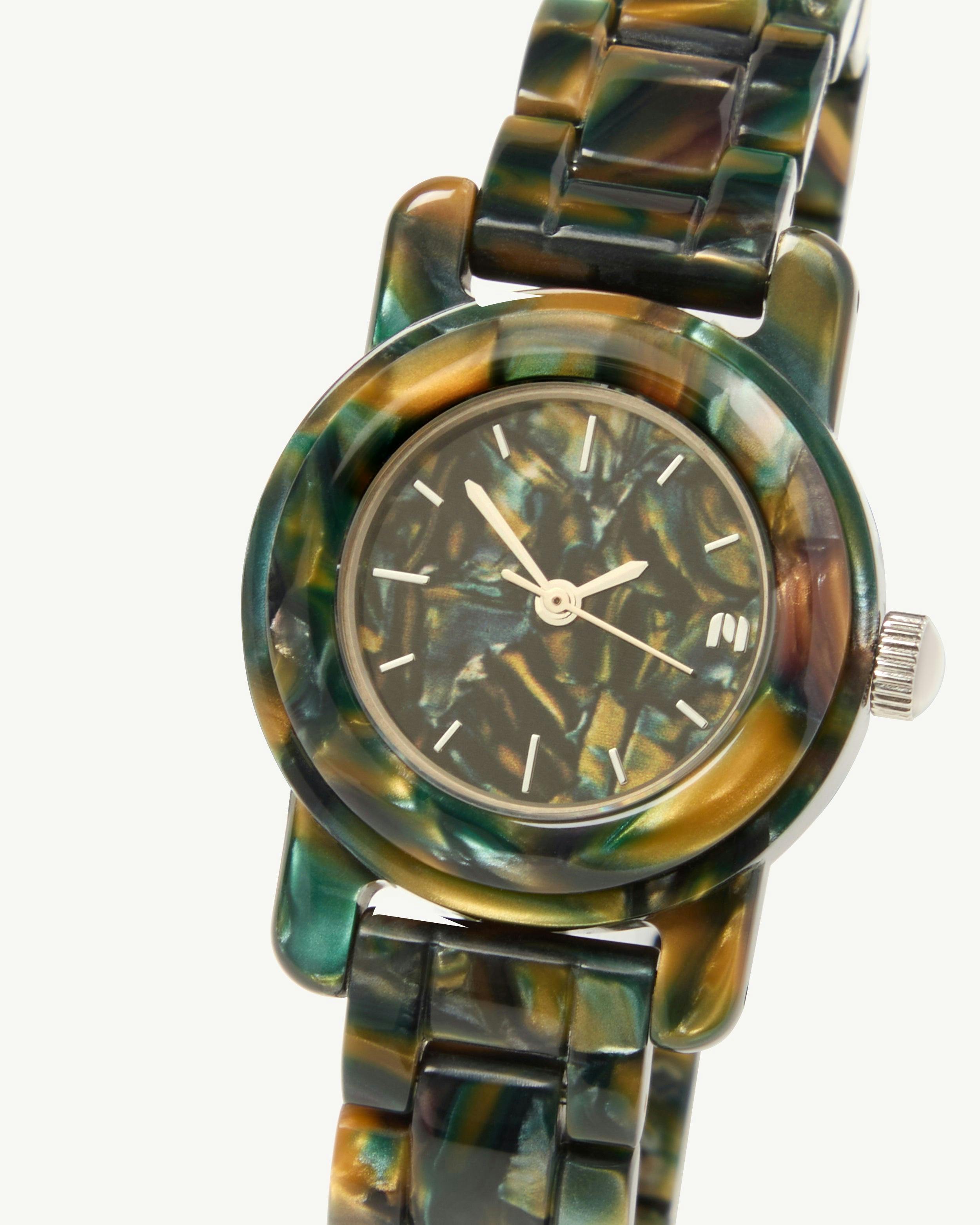 Mini Mono Watch in Green Tortoise