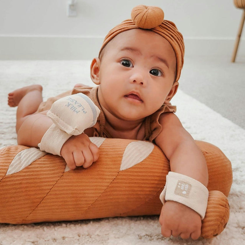 TUMMY TIME BAGUETTE