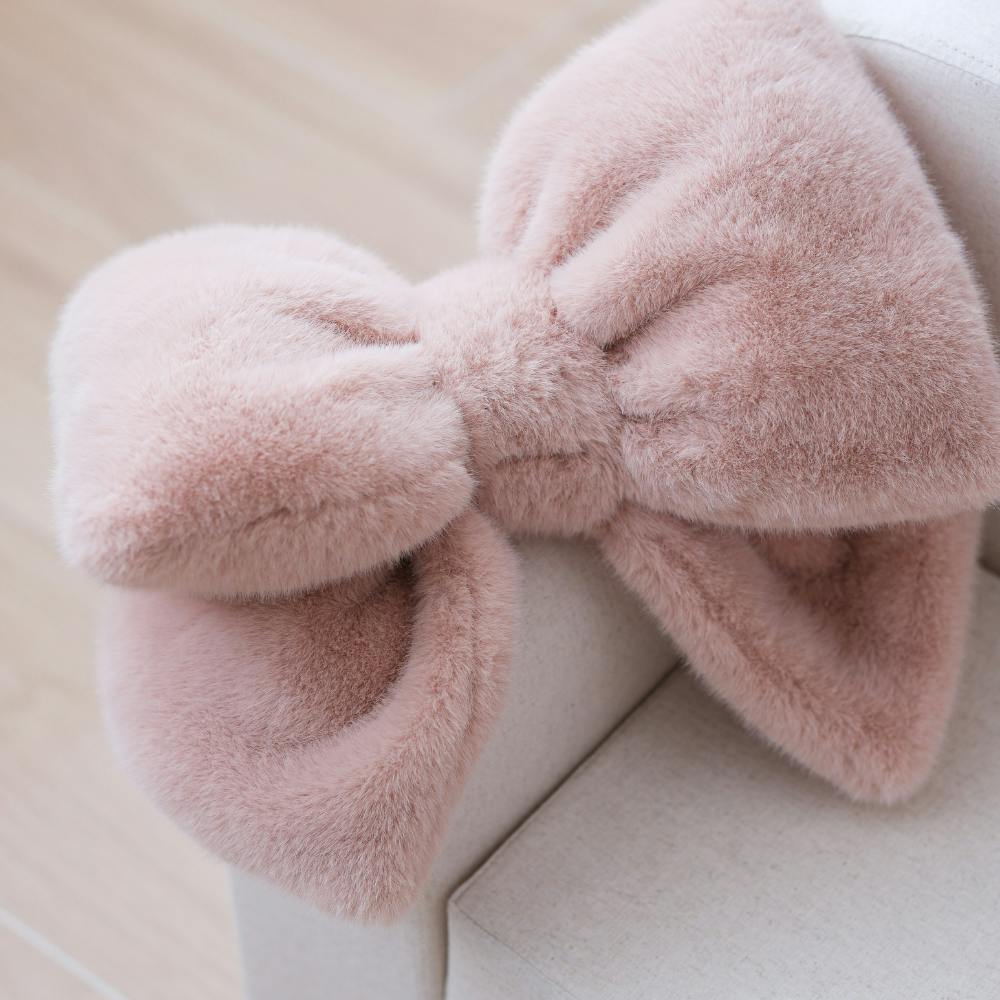 BOW PLUSH