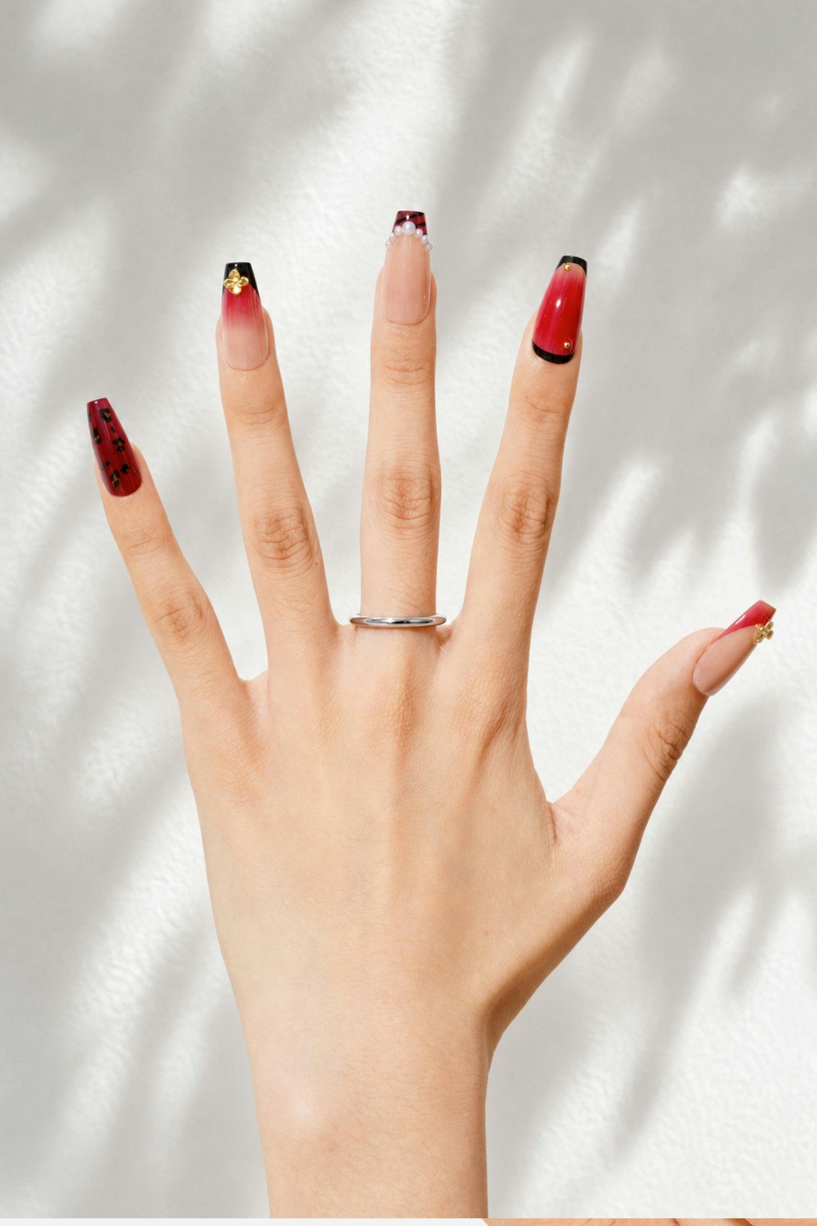 KATSEYE | ANIMAL – COFFIN PRESS-ON NAILS