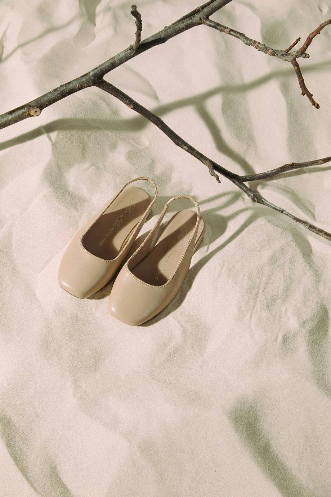 Ester Square Cap Toes Sling Back Sandals