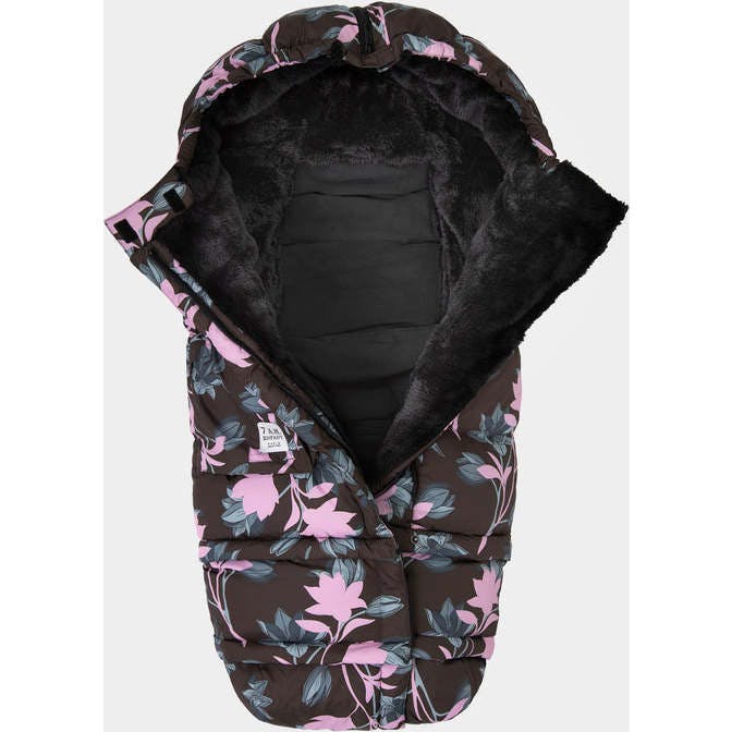 Evolution® 212 Quilt Floral Print Zipped Blanket