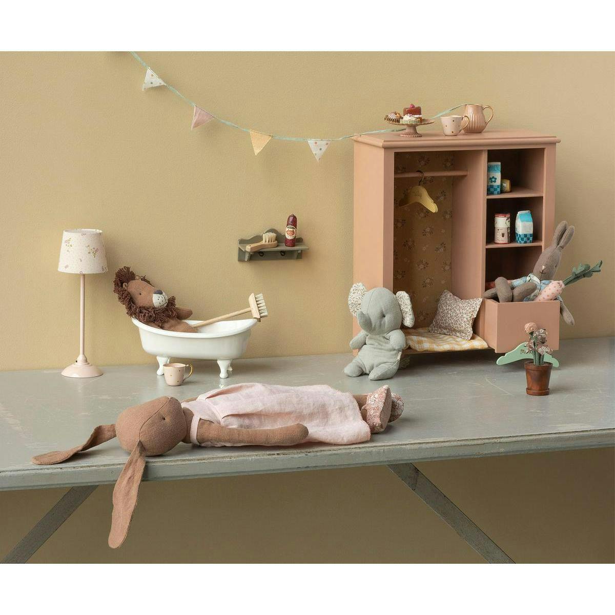 Bunny, Size 3 - Chocolate brown - Dress and shoes