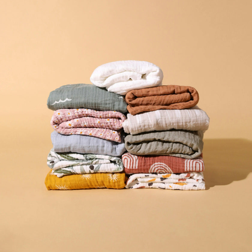 Babyletto All-Stages Midi Crib Sheet in GOTS Certified Organic Muslin Cotton