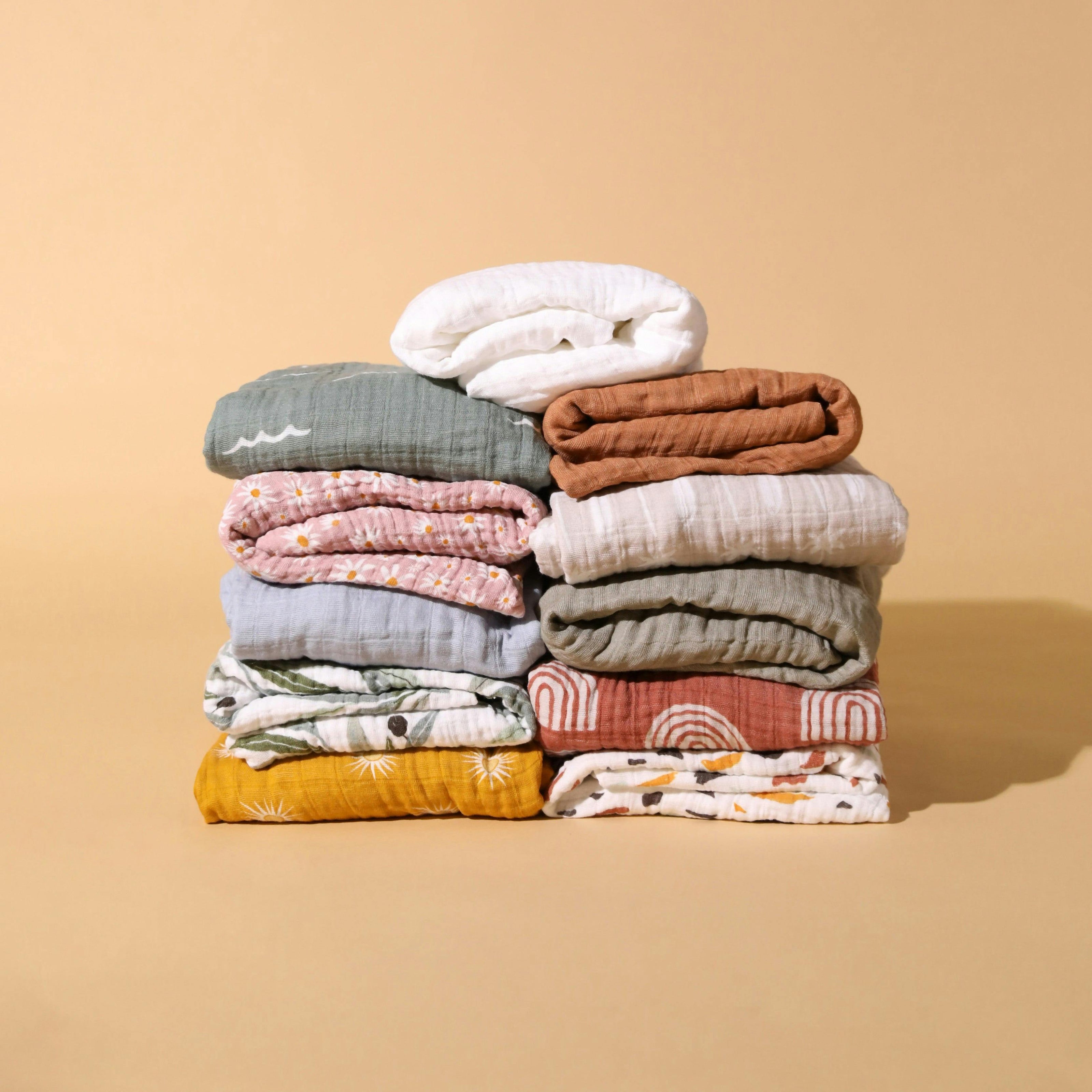 Babyletto All-Stages Midi Crib Sheet in GOTS Certified Organic Muslin Cotton