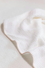 4 Layer Muslin Blanket (Brown, Pink)
