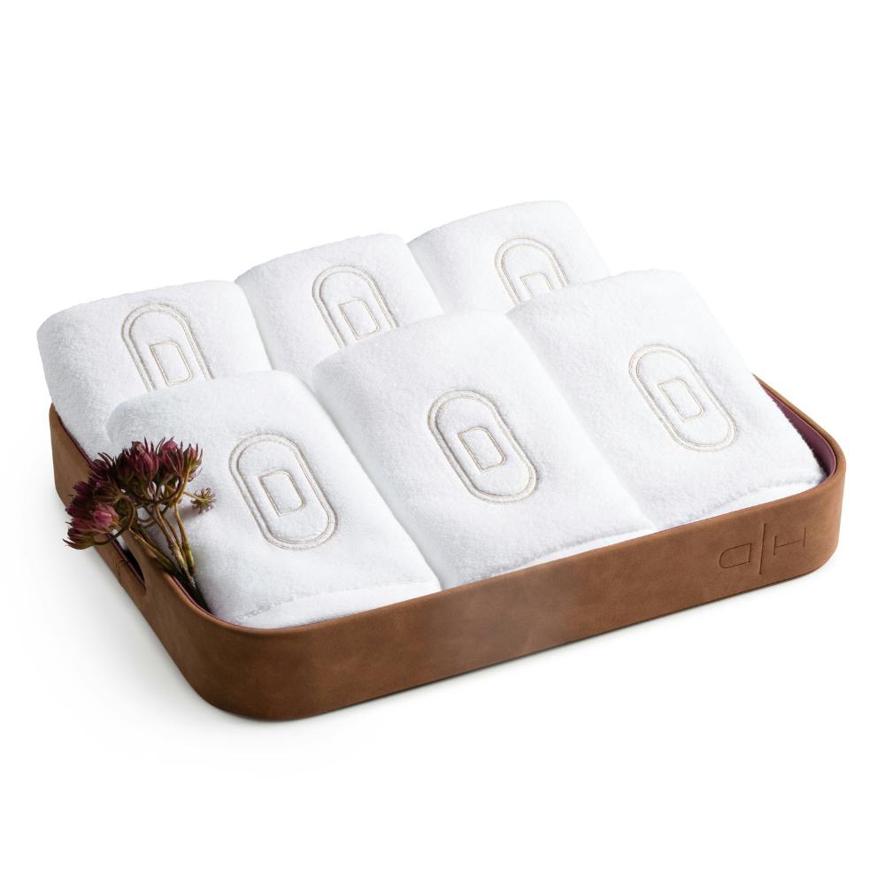 DH Oval Monogram Embroidered Fingertip Towel