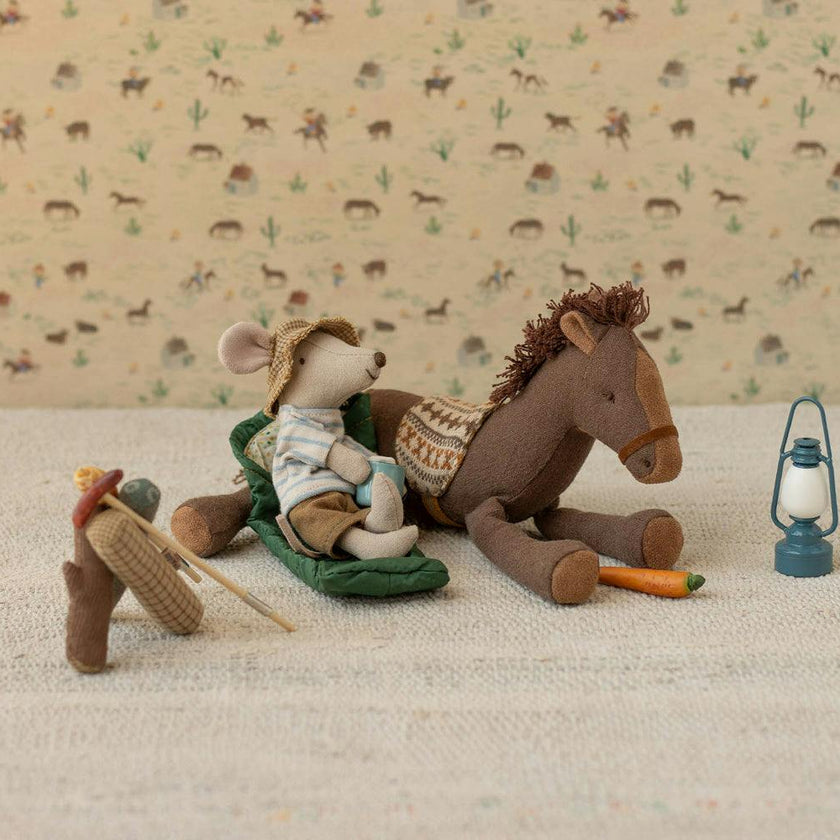 Pony, Small