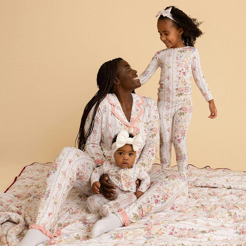 Janey Women's Ruffled Pajama Set