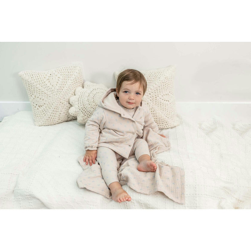 Raddish Print Swaddle Blue/Biscuit