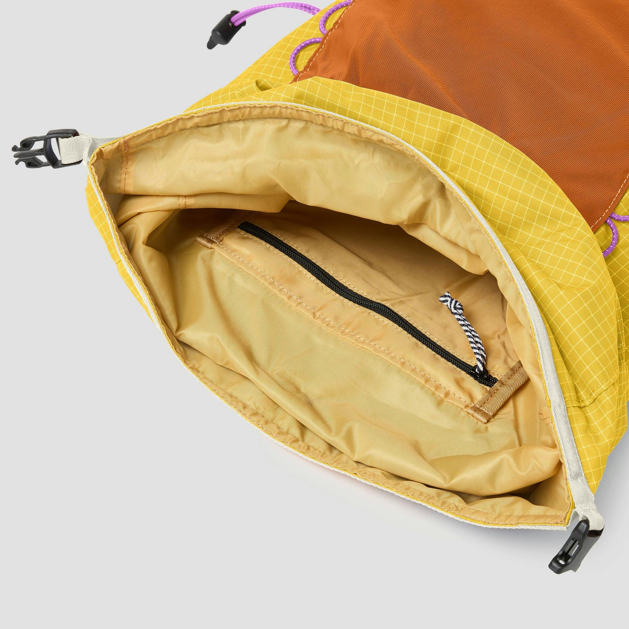Leon backpack 20L Upcycled