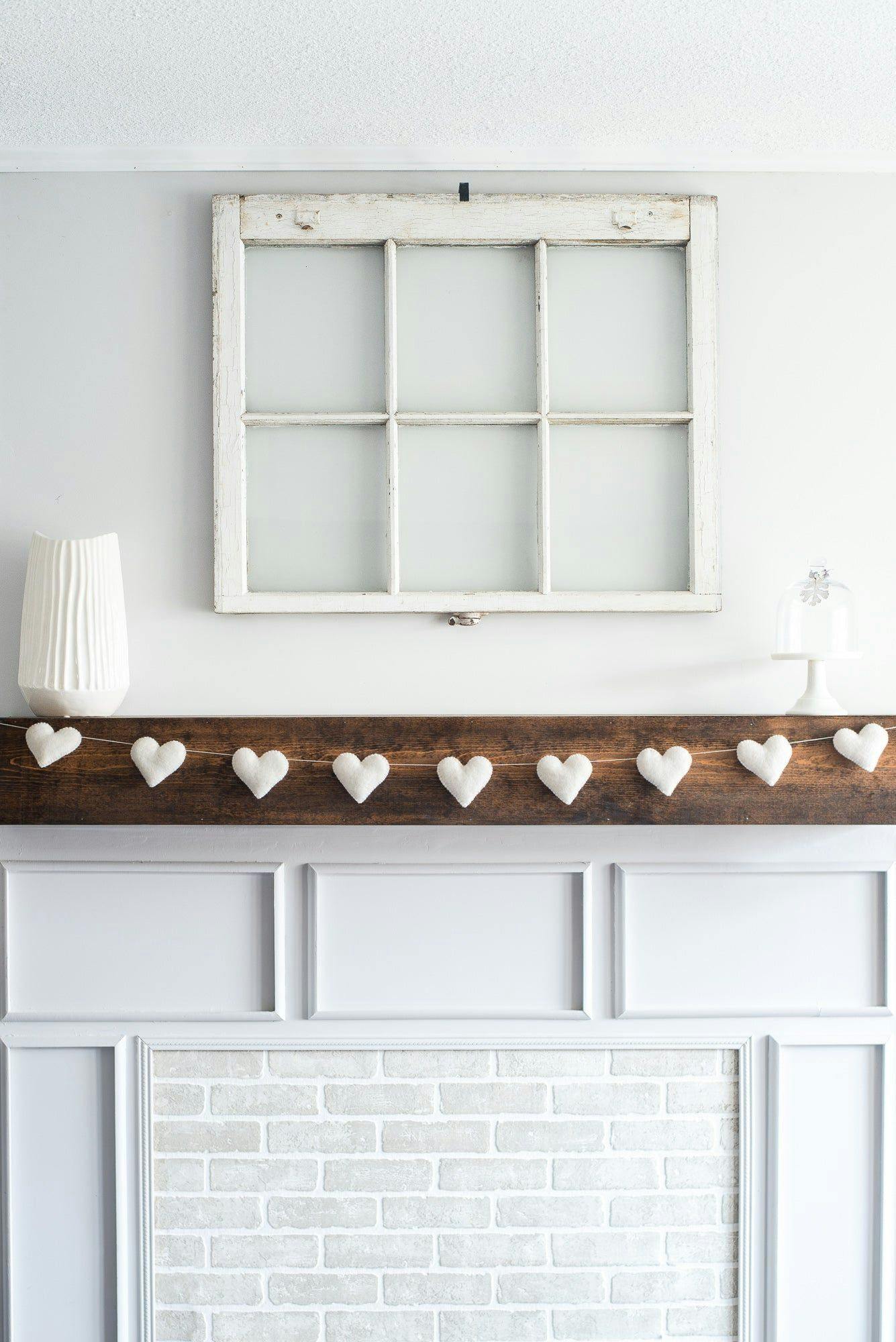 Heart Garland (White)