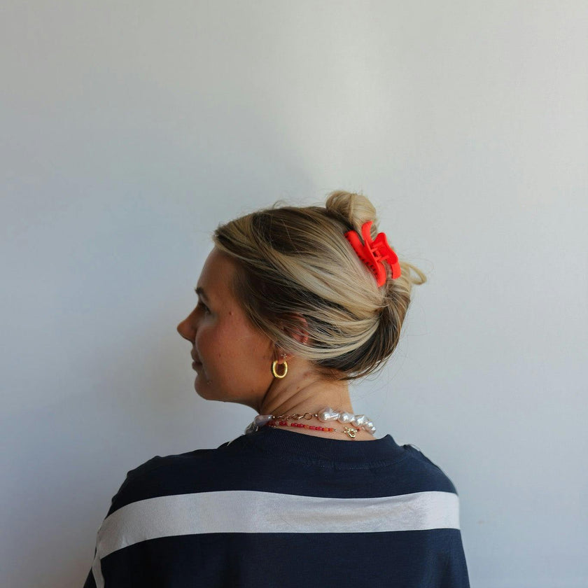 KAXI WAVY MINI HOLD EVERYTHING CLAW