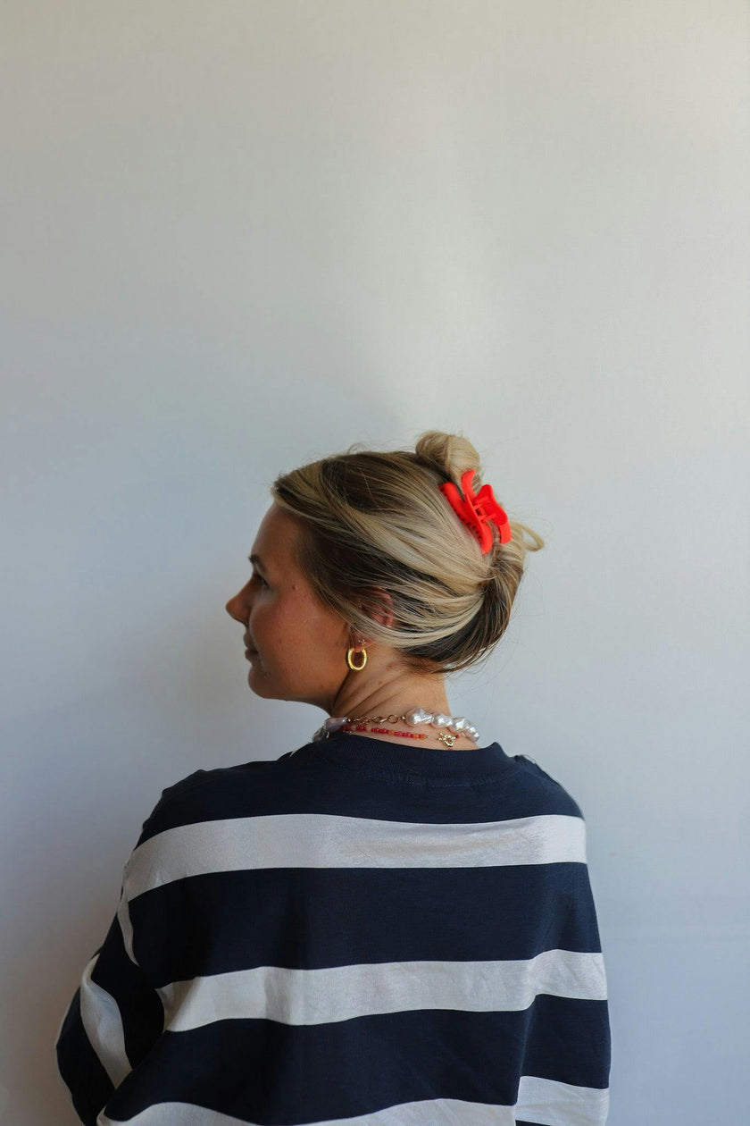 KAXI WAVY MINI HOLD EVERYTHING CLAW