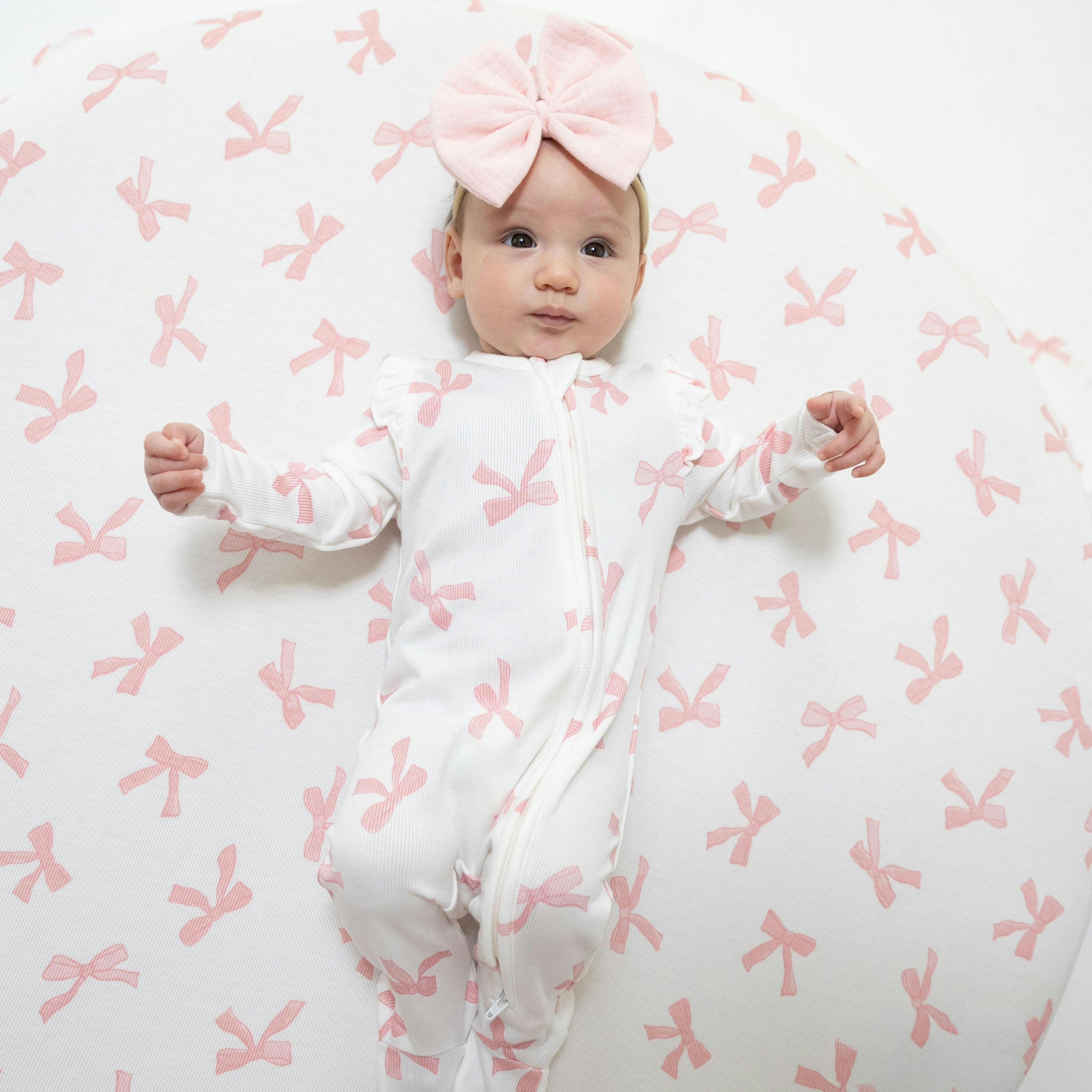 Pretty Bows - 2 Way Ruffle Sleeve Zipper Footie