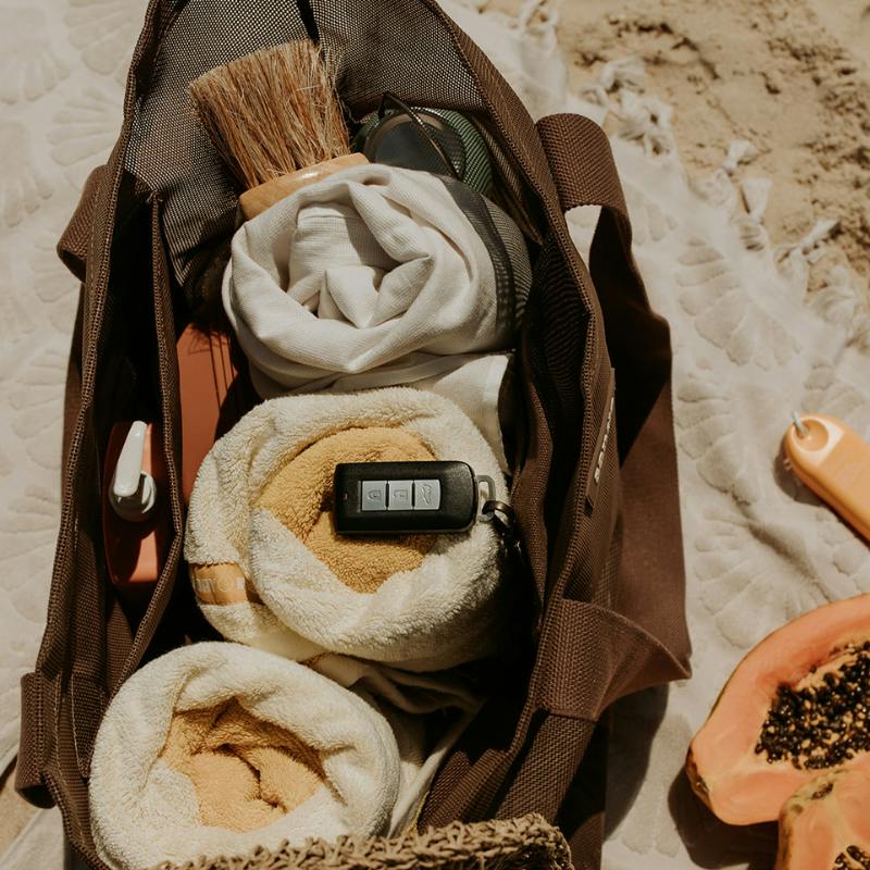 Beach Hauler™ - Mini Mesh Beach Bag – Espresso