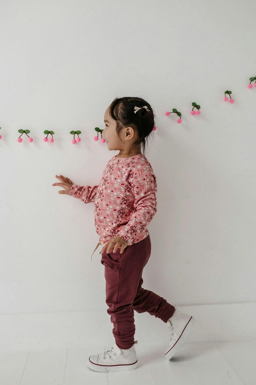 Girl's Raglan Sweatshirt