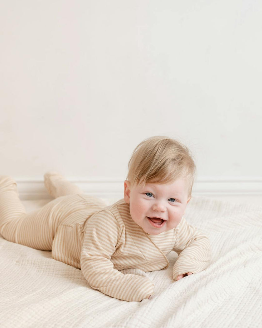 Riley Magnetic Baby Set in Stripes