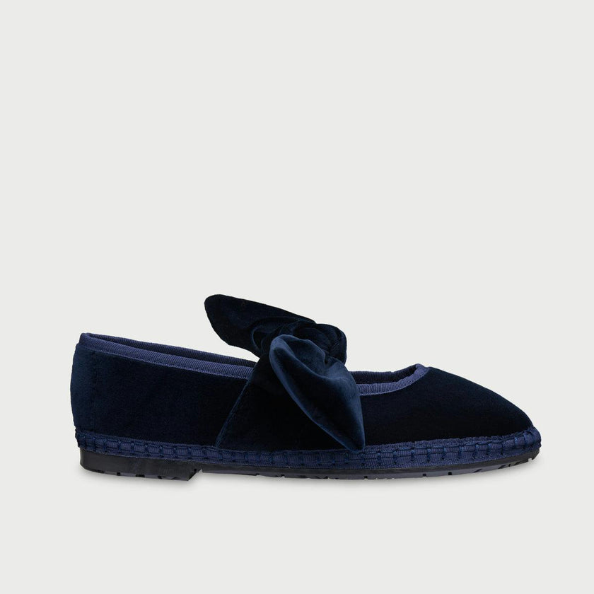 Lyra Navy