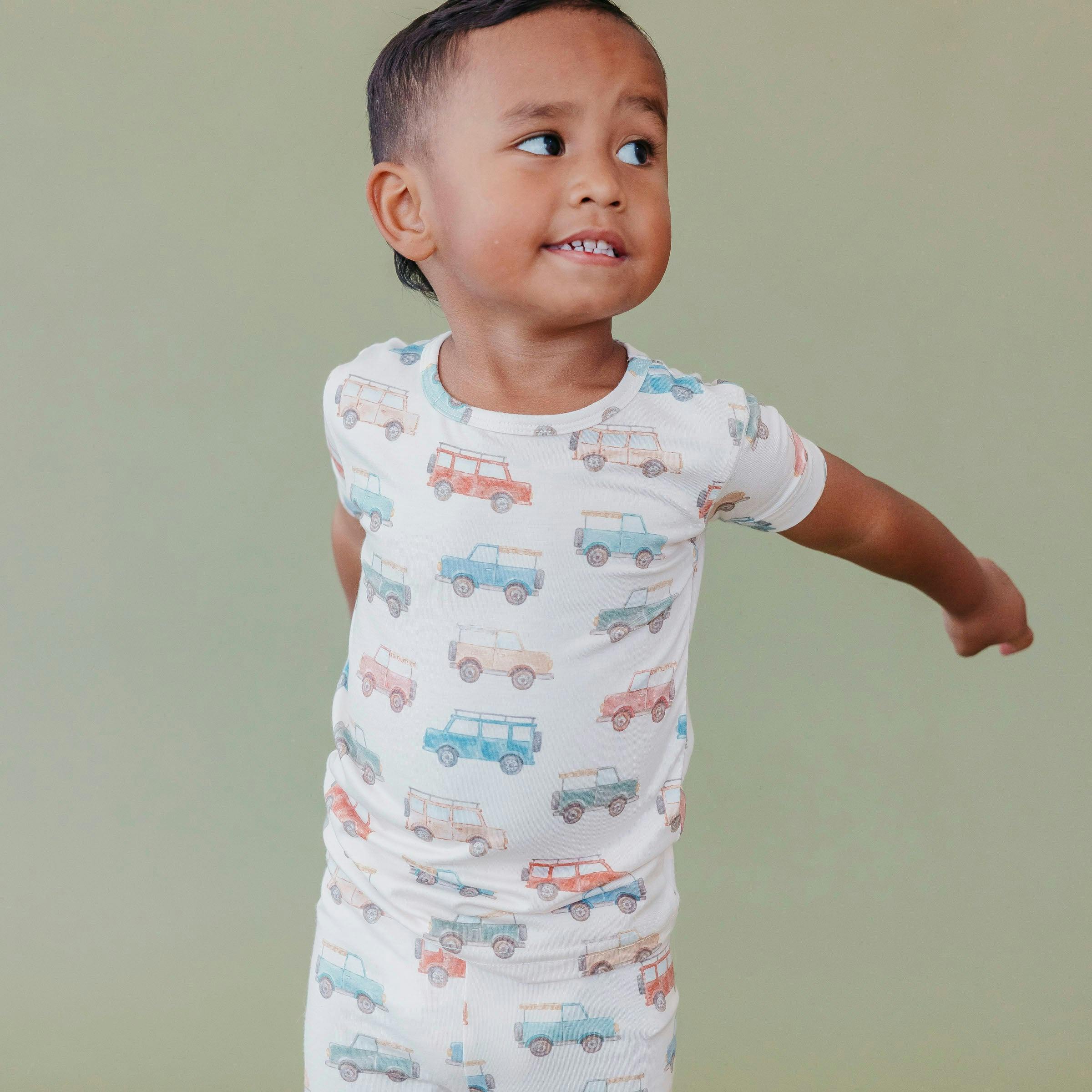 2pc Short Sleeve Pajamas with Pants - Cruiser