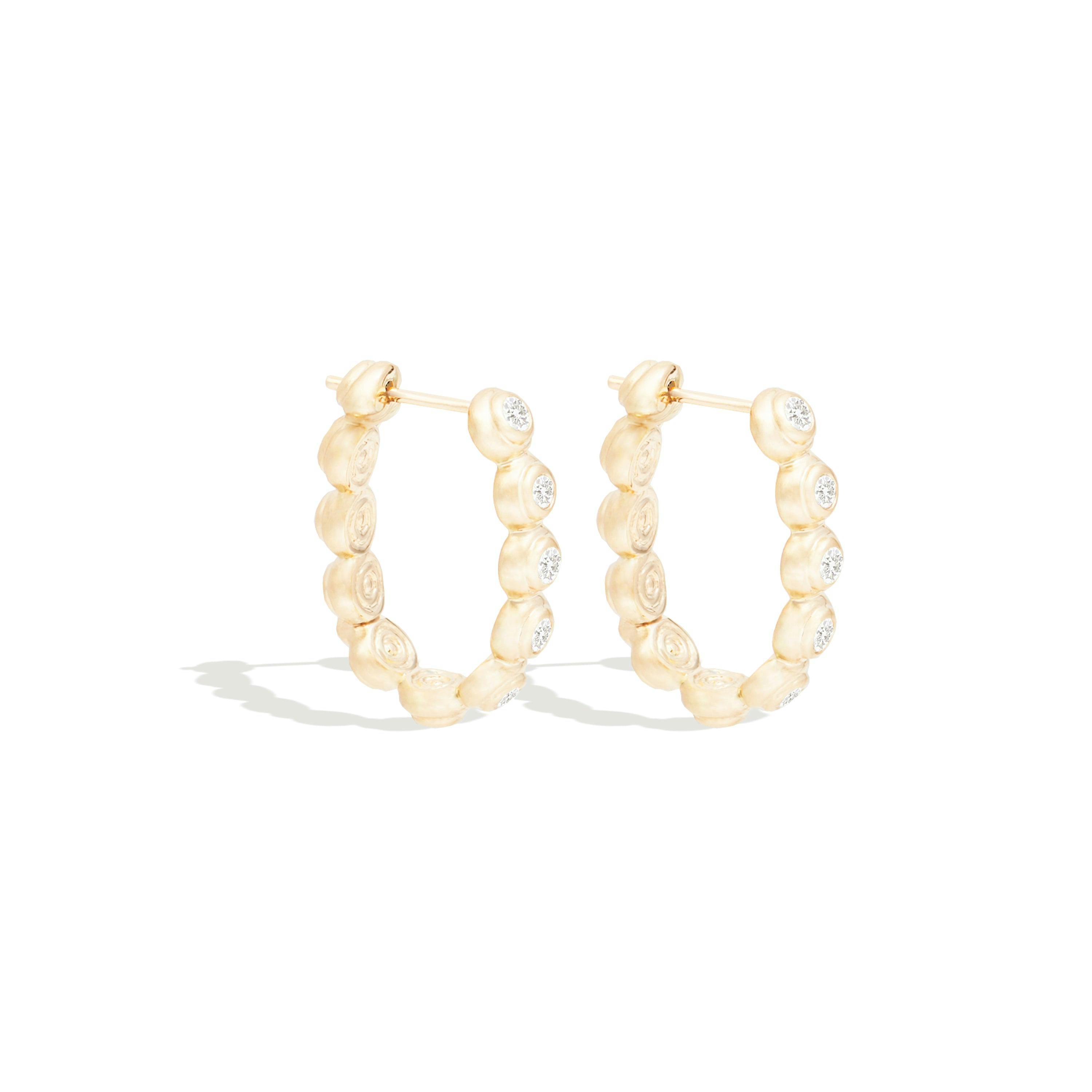 Evolve Oval Hoop Earring - Diamond