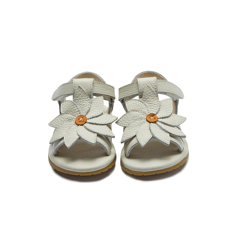 Jiles Fields Sandals | Daisy | Off White Leather