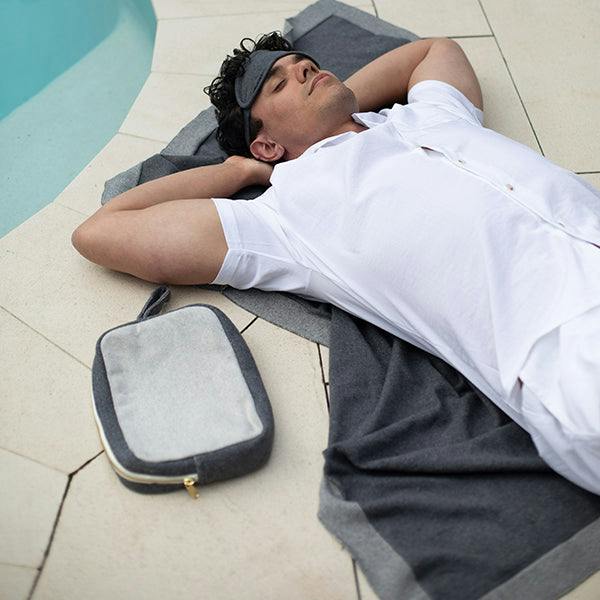 Reversible Solid Throw Set