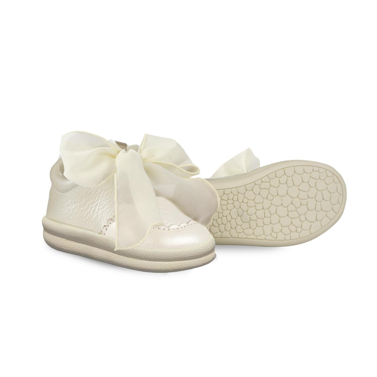 Brookli Sneakers | Off White Metallic Leather