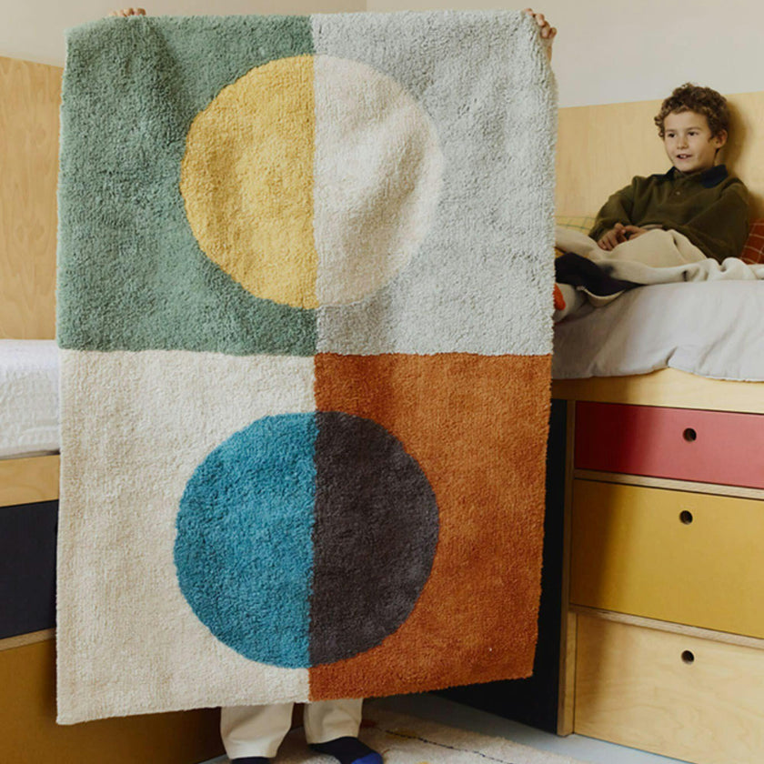Washable Rug Illusion Lens, Multi