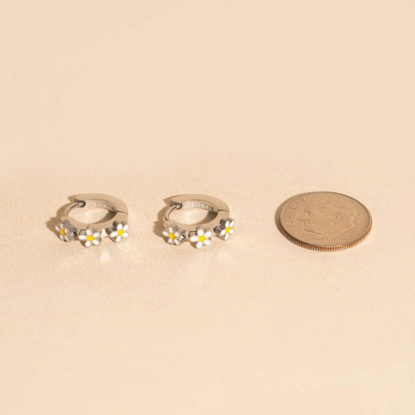 Daisy 3D Huggie Hoop Earrings