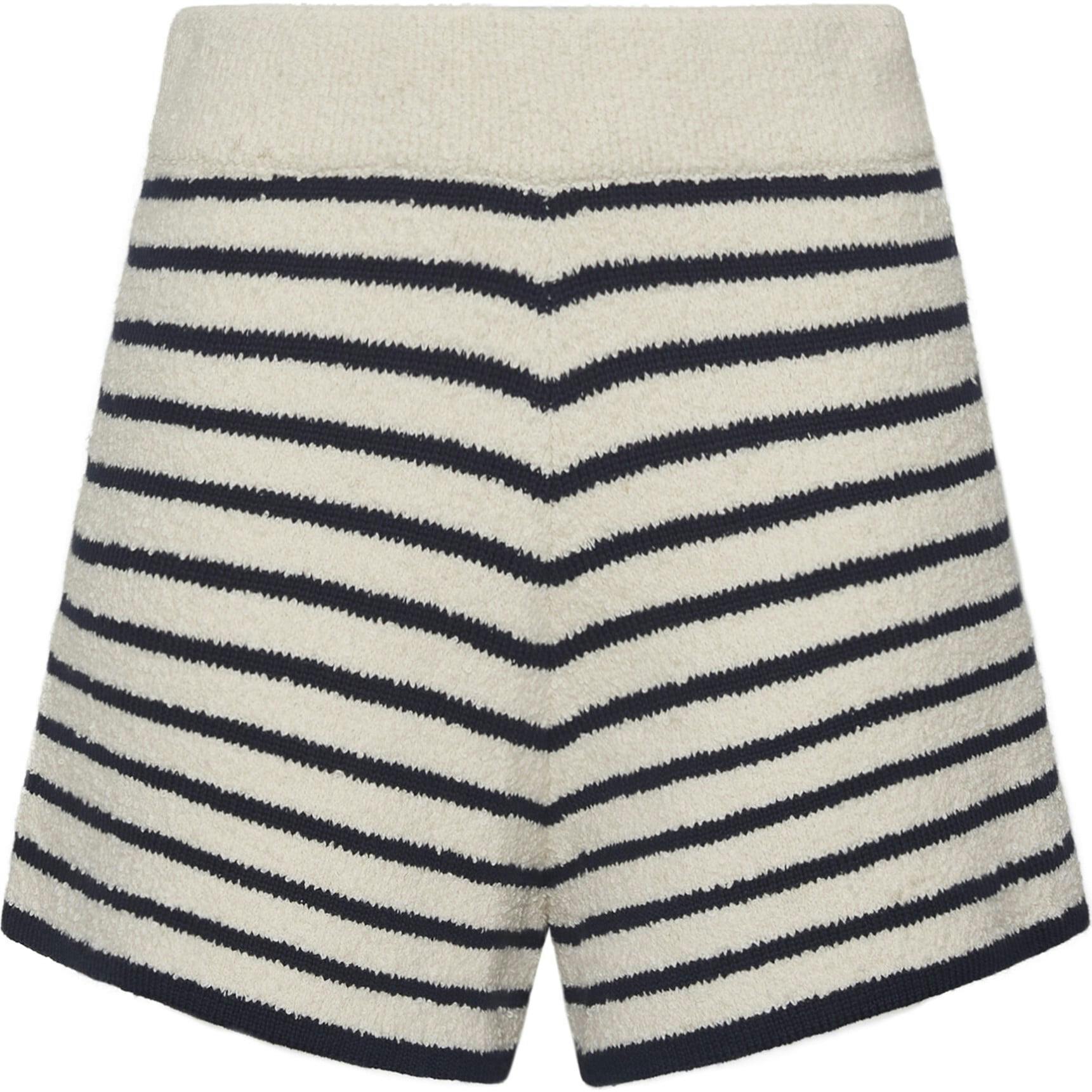 RAYA SHORT