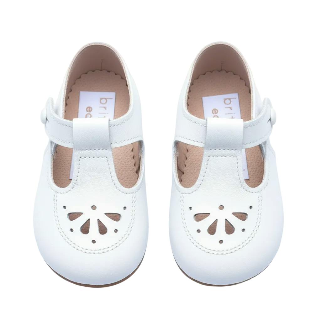 Robin British Pre-Walker Baby Shoes - White