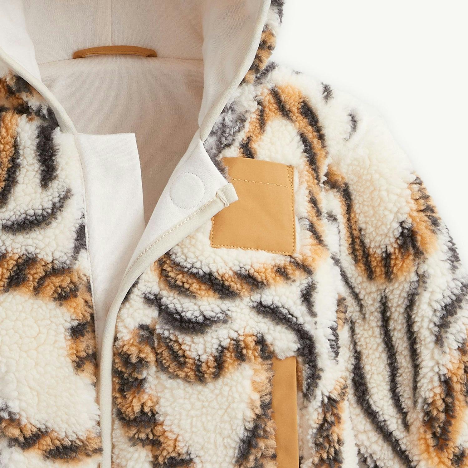 Magentic Jacket