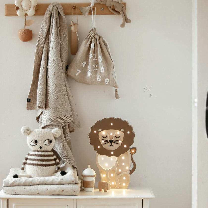 Little Lights Lion Lamp