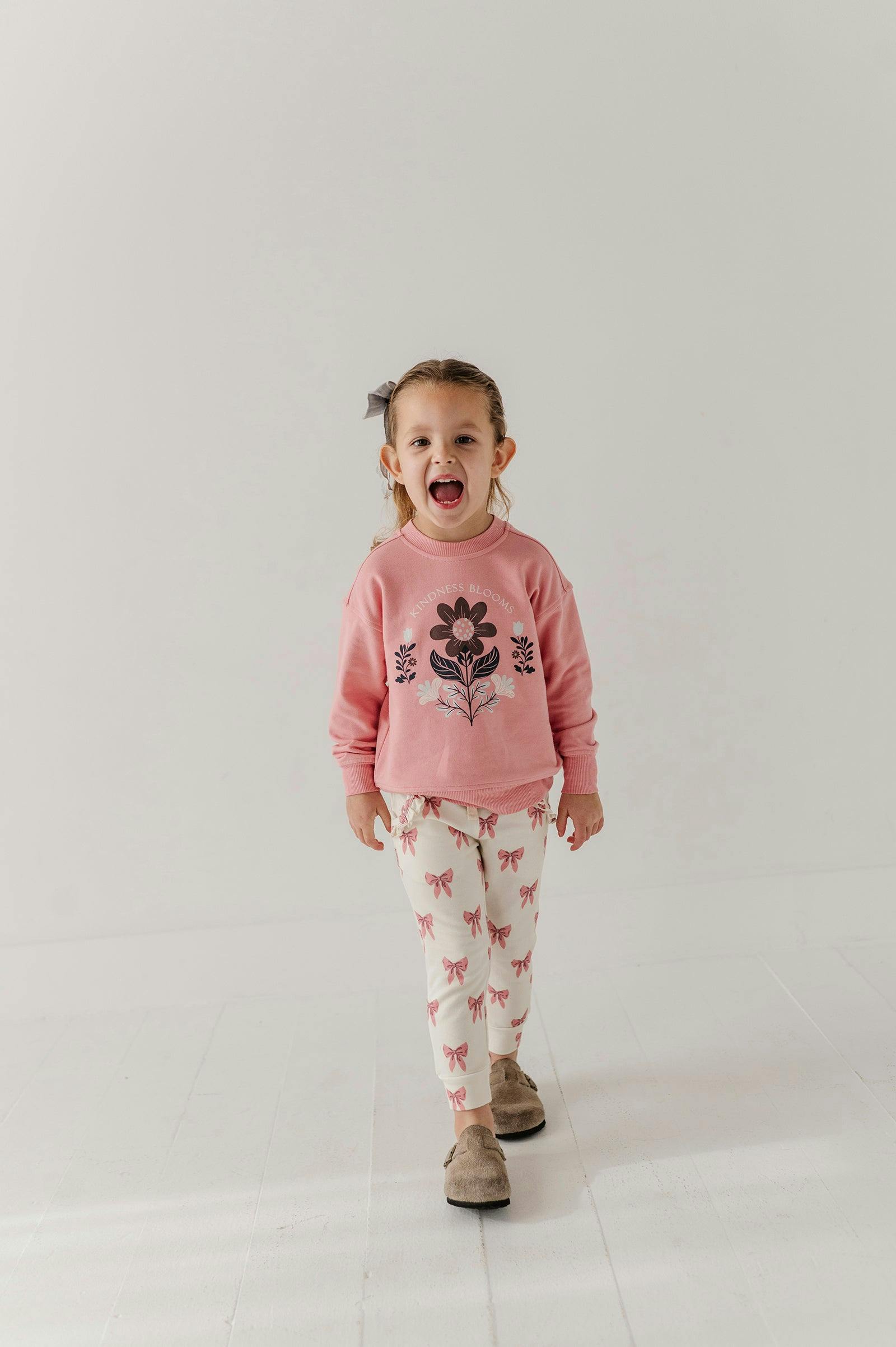 Boxy Sweatshirt in Kindness Blooms