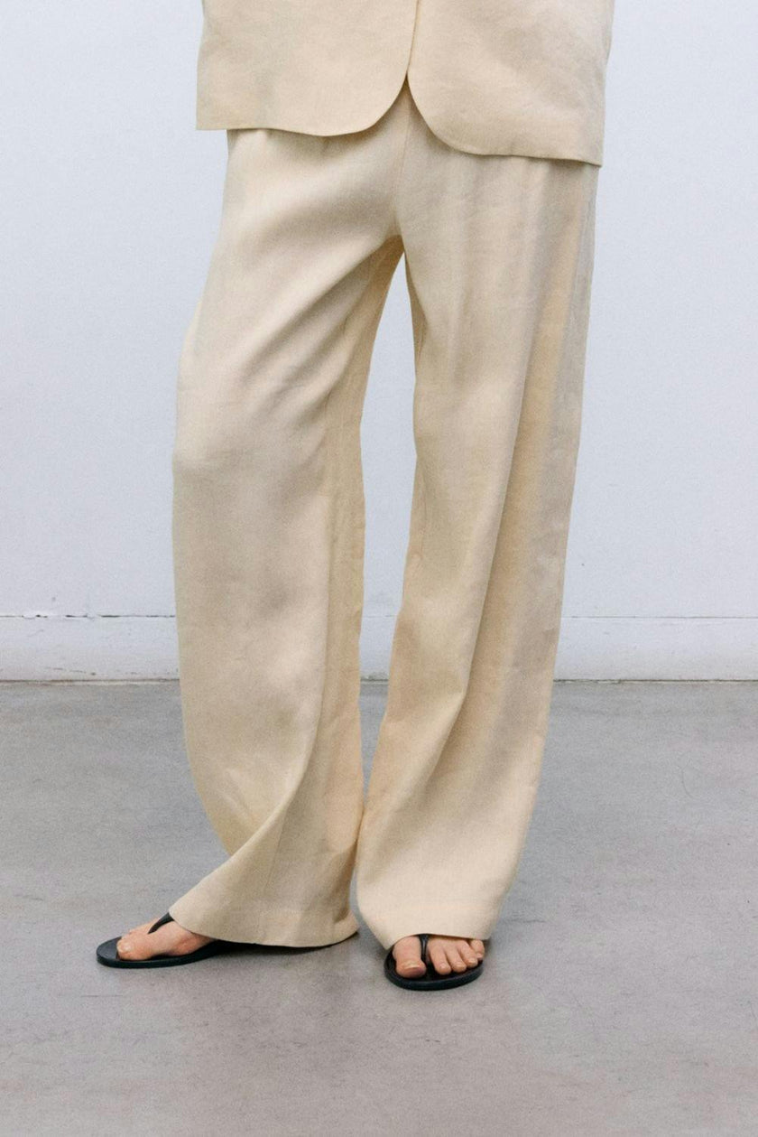 Luz Woman Pant Ecru