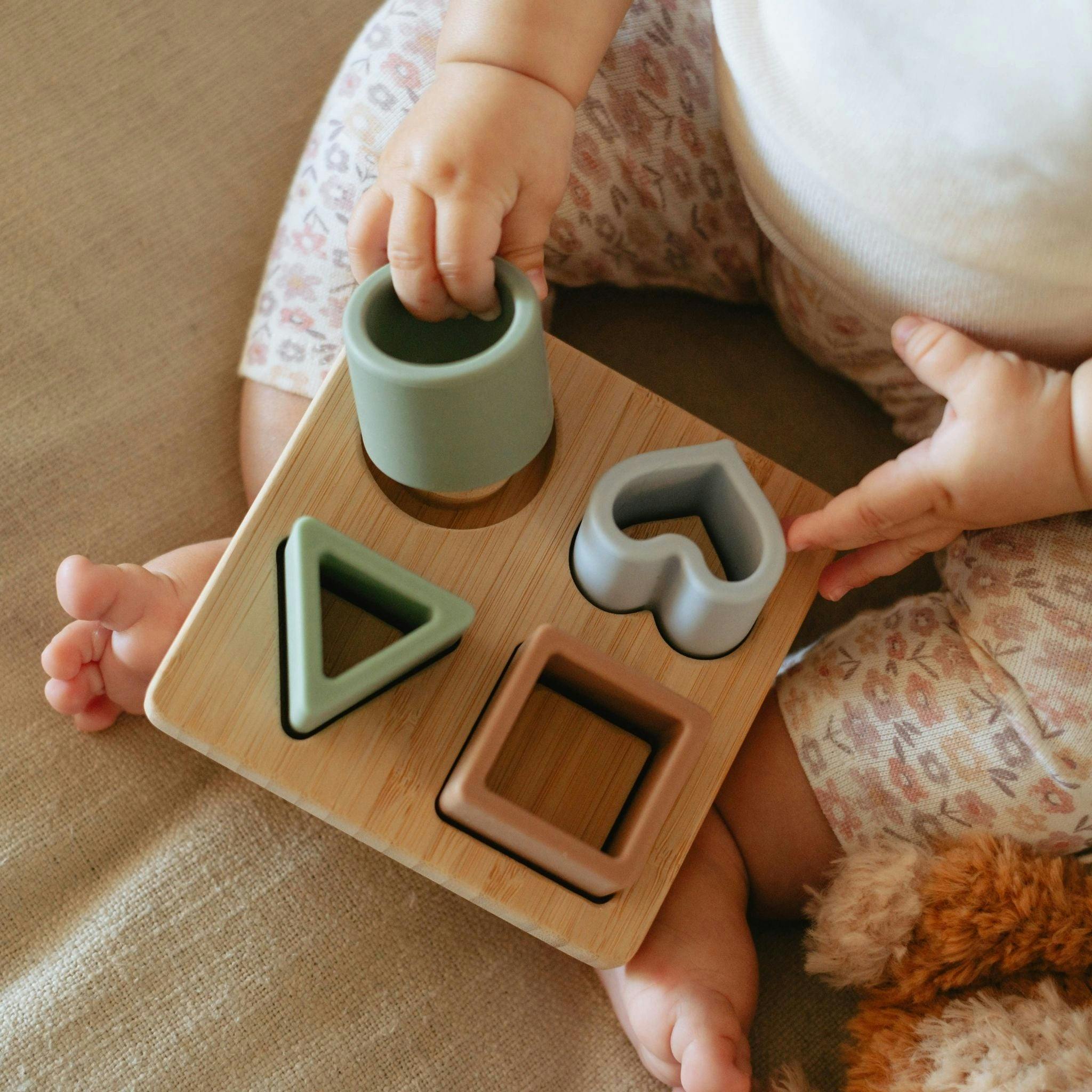 Hello Baby 6-9 Month Gift Set