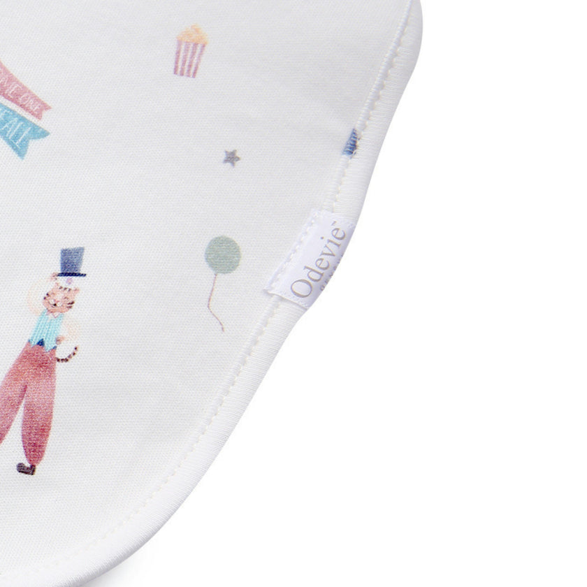 Bib 2-Pack - Le Cirque